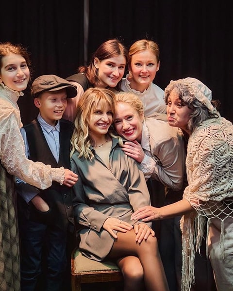 Theatre 11